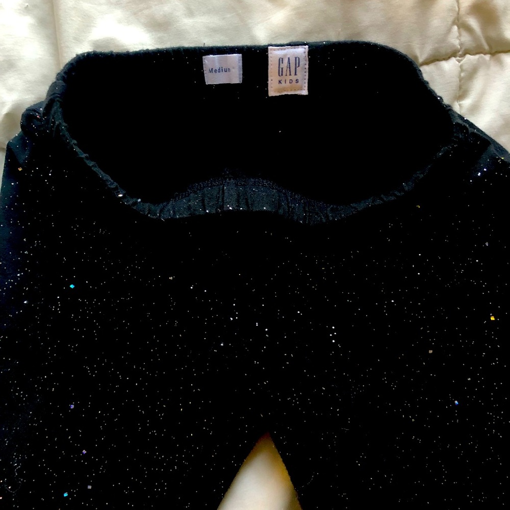 GAP girls size M black with sparkle leggings